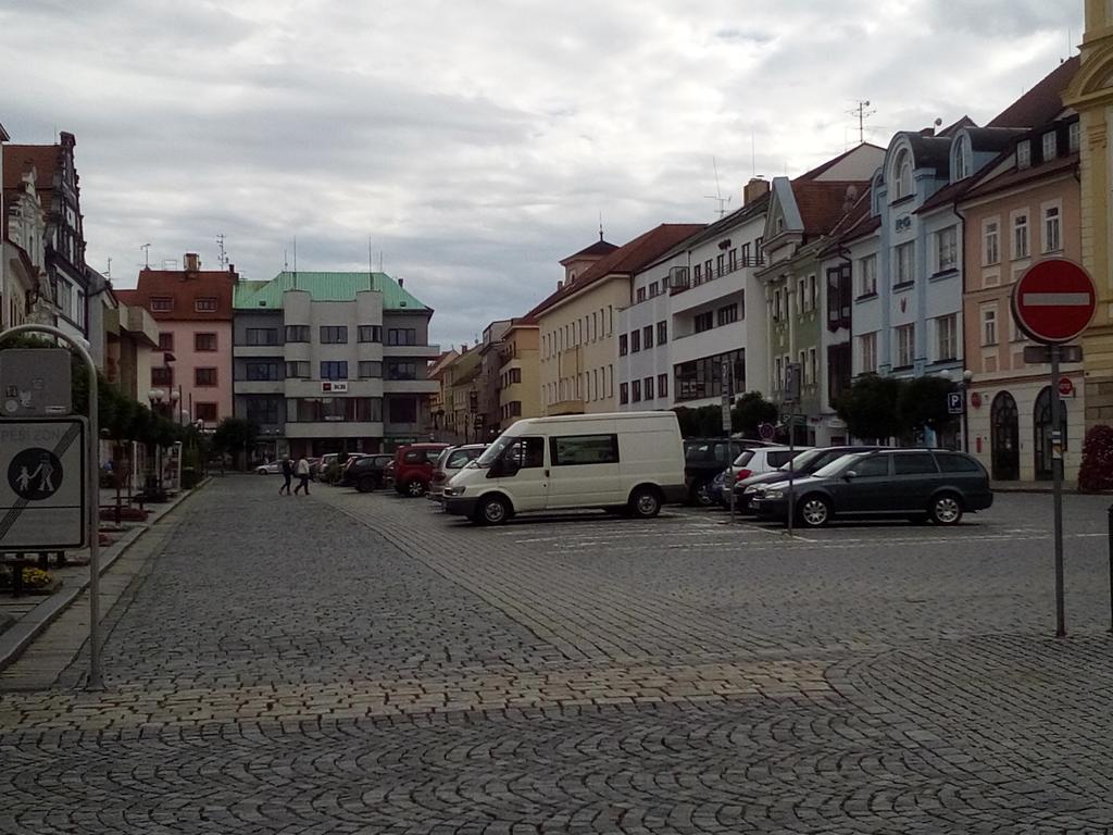 Manhattan Penzion Pisek  Exterior photo